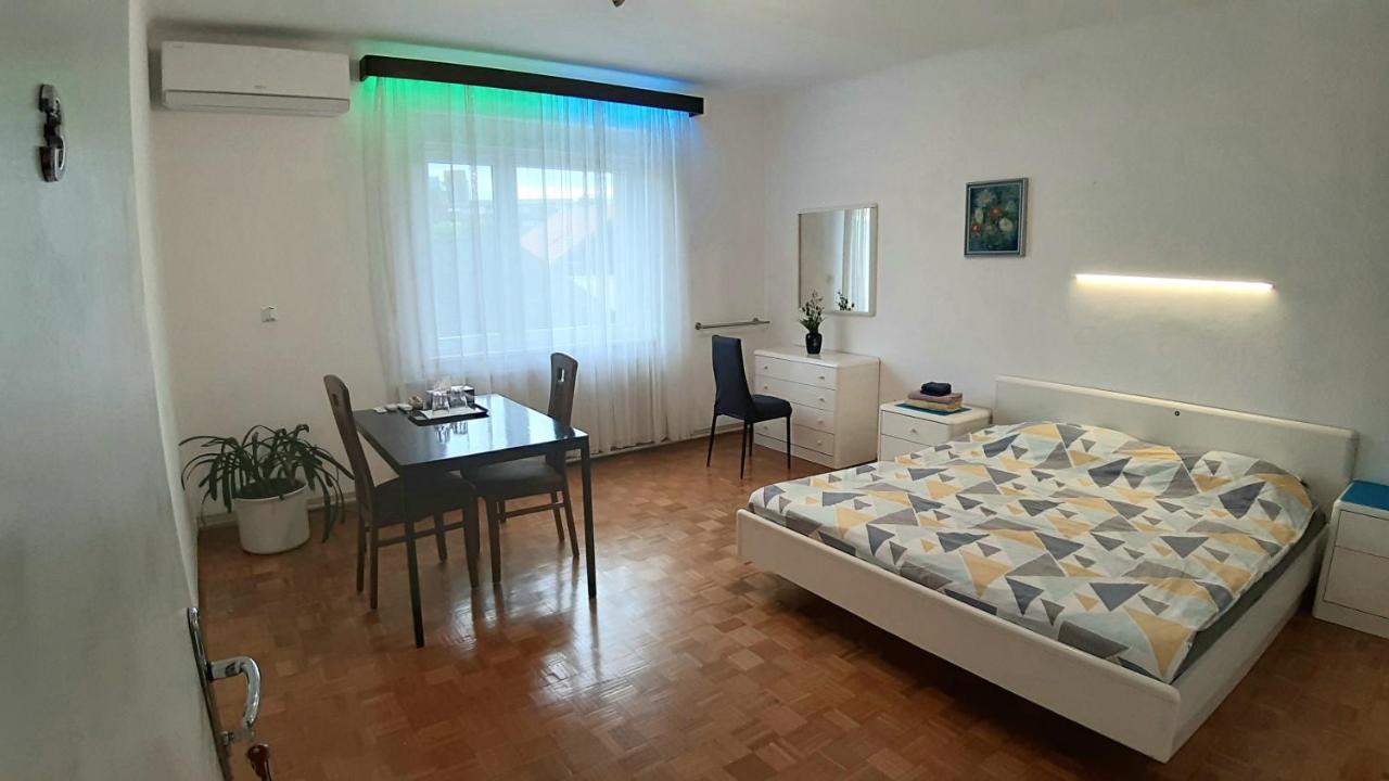 Roomserv Ljubljana Exterior foto