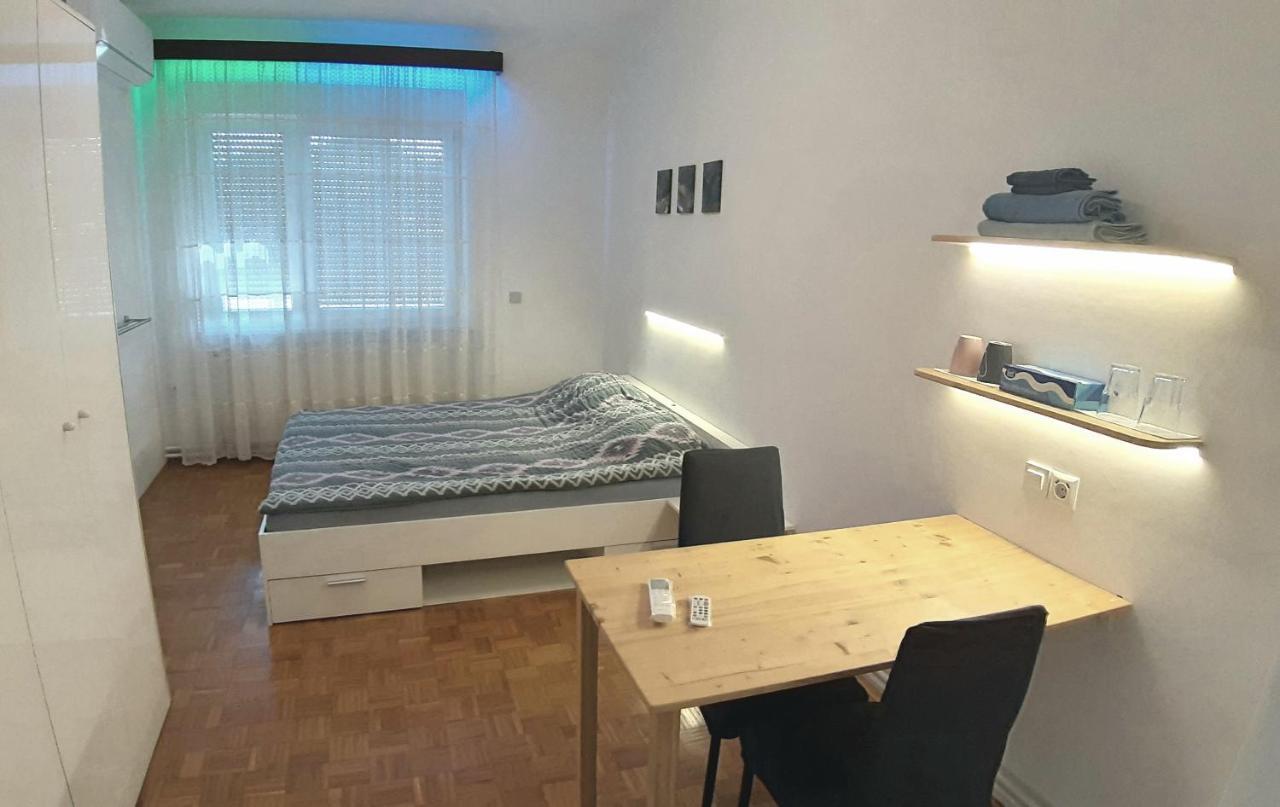 Roomserv Ljubljana Exterior foto